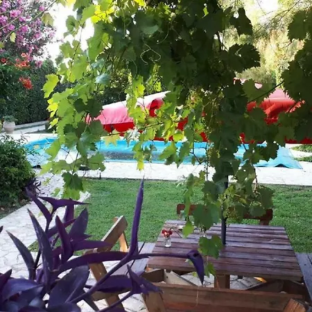 Σπίτι διακοπών Alkyon - Dreamy 3br, Pool & Bbq Next To Varnavas Γραμματικό